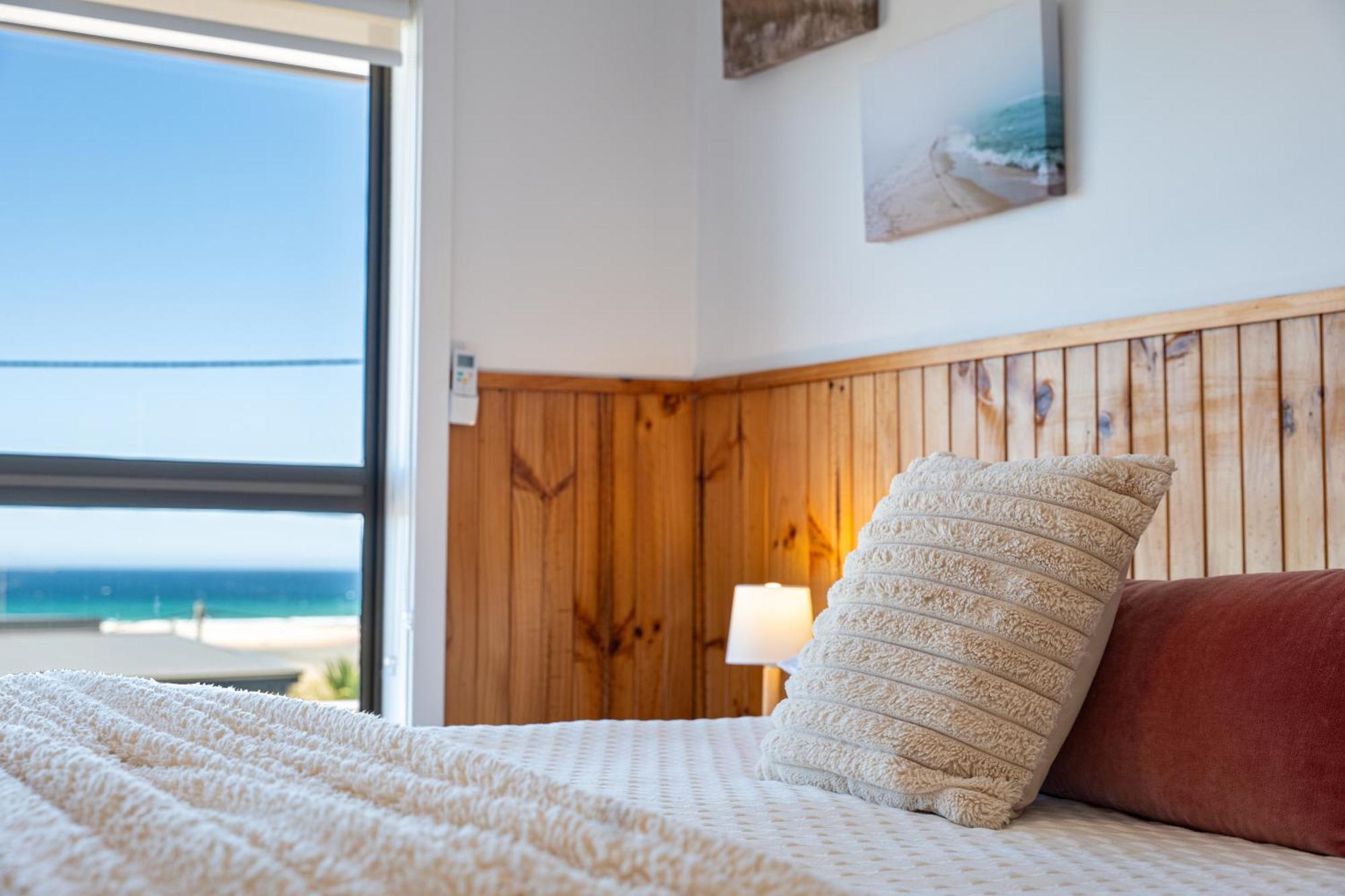 Blue Seas Holiday Villas Scamander Bagian luar foto