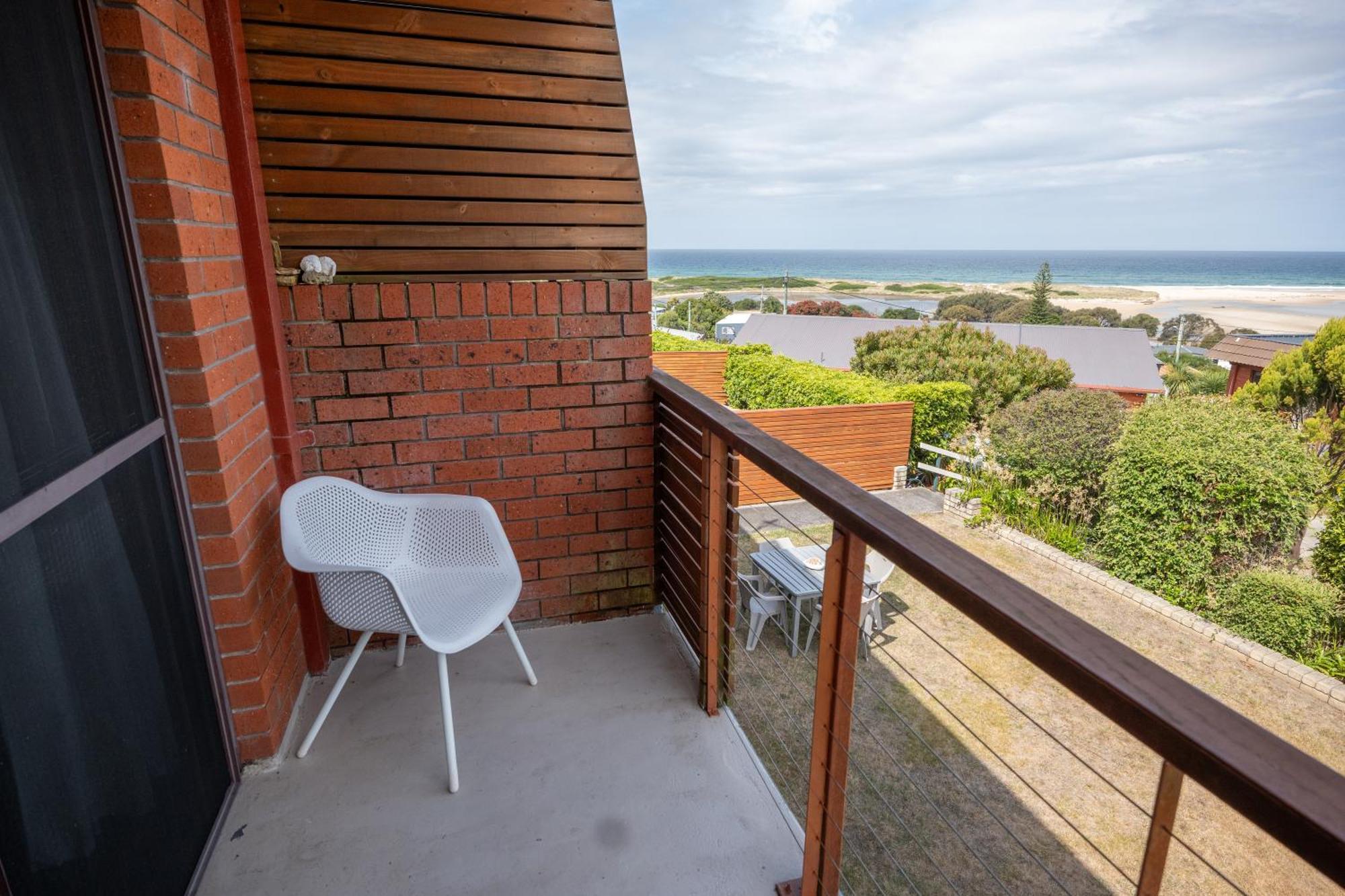 Blue Seas Holiday Villas Scamander Bagian luar foto